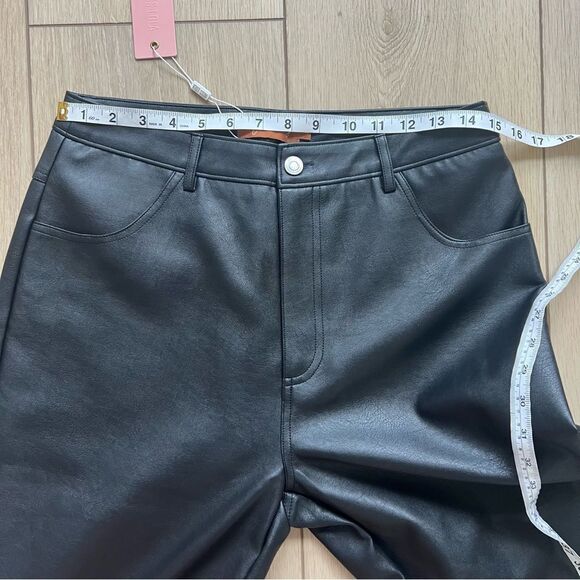 Beige Botany NWT Fall 23 Faux Leather Pants Size Large Miss Lola Boutique - Picture 12 of 14